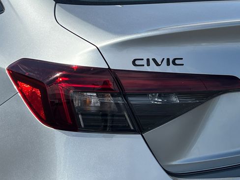 Used 2026 Honda Civic Sport image 26