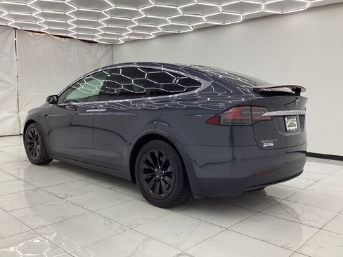 Used 2018 Tesla Model X 100D AWD/4WD image 12
