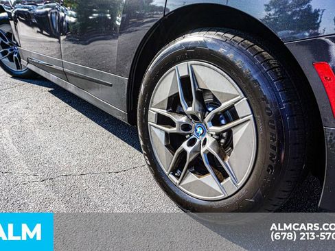 Used 2022 BMW iX xDrive50 w/ Dynamic Handling Package image 16