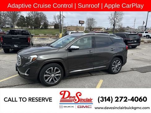 Used 2020 GMC Terrain Denali w/ Denali Premium Package image 1