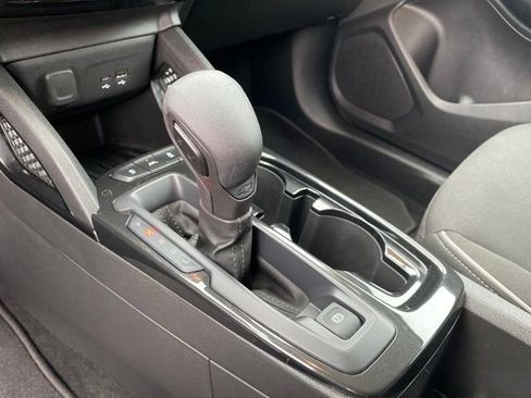 Certified 2025 Chevrolet TrailBlazer LT AWD/4WD image 12