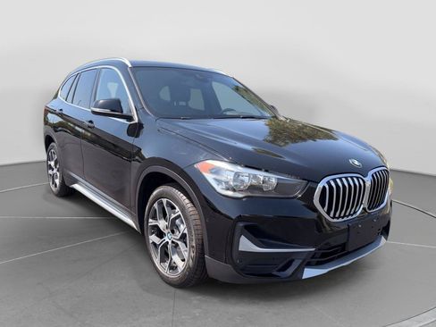Used 2022 BMW X1 xDrive28i w/ Convenience Package AWD/4WD image 4