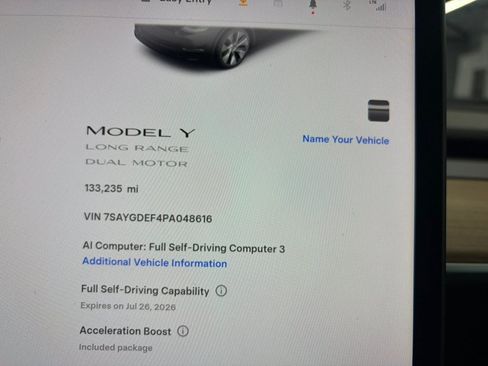 Used 2023 Tesla Model Y Long Range AWD/4WD image 24