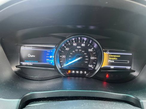 Used 2019 Ford Explorer Limited w/ Class III Trailer Tow Package FWD image 7
