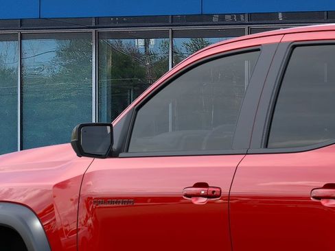 New 2026 Chevrolet Colorado ZR2 w/ Technology Package AWD/4WD image 12