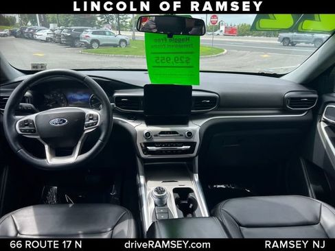 Used 2022 Ford Explorer XLT w/ Equipment Group 202A AWD/4WD image 23