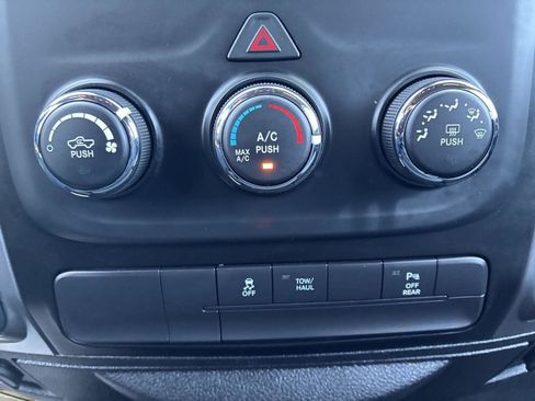 Used 2022 RAM 1500 Classic Warlock AWD/4WD image 29