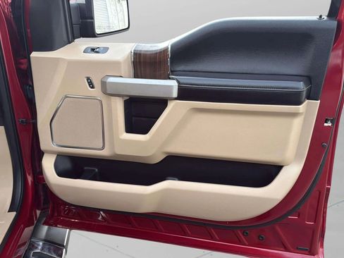 Used 2017 Ford F150 Lariat w/ Equipment Group 502A Luxury image 13