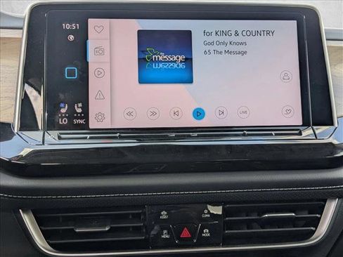 Used 2025 Volkswagen Atlas SE image 11