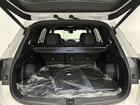 New 2026 Subaru Forester Premium AWD/4WD image 12