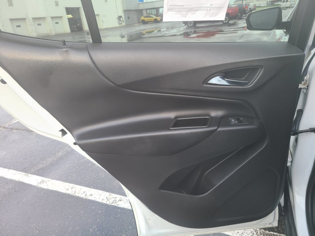 Used 2019 Chevrolet Equinox LT FWD image 16