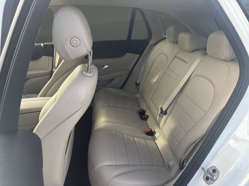 Used 2022 Mercedes-Benz GLC 300 GLC 300 image 27