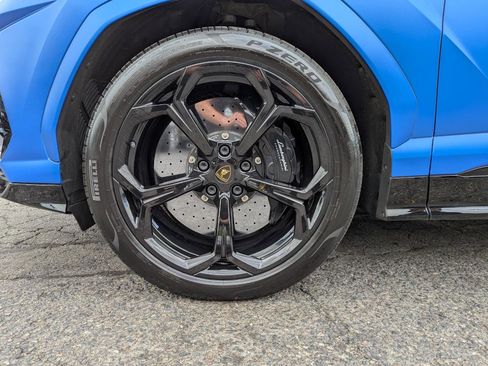 Used 2021 Lamborghini Urus AWD/4WD image 54