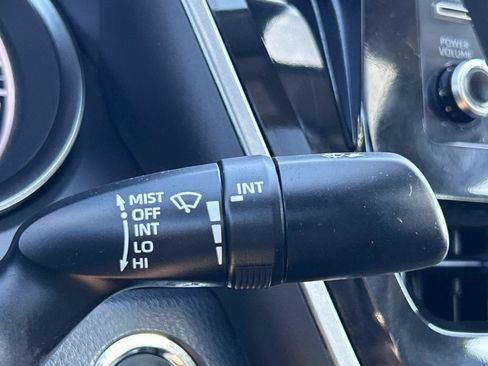 Used 2024 Toyota Camry SE w/ Convenience Package FWD image 31