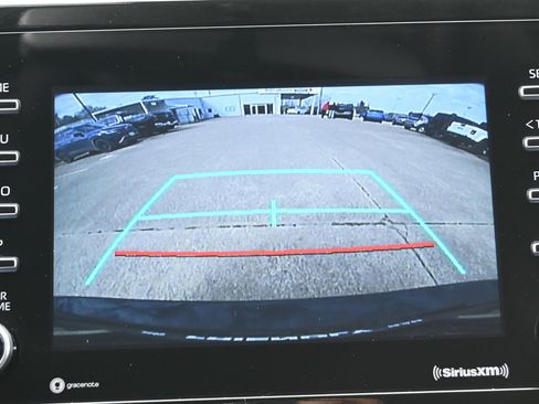 Used 2023 Toyota Camry SE FWD image 14