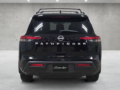 Used 2025 Nissan Pathfinder SV image 15