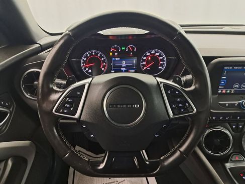 Used 2019 Chevrolet Camaro LT image 14