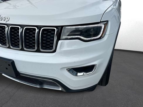 Used 2019 Jeep Grand Cherokee Limited w/ Luxury Group II AWD/4WD image 9
