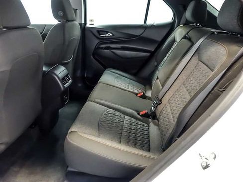 Used 2024 Chevrolet Equinox LT AWD/4WD image 14