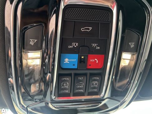 Certified 2023 Jeep Grand Cherokee L Summit w/ Advanced Protech Group IV AWD/4WD image 27