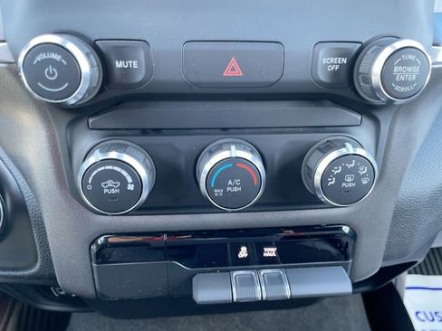 Used 2021 RAM 1500 Big Horn image 26