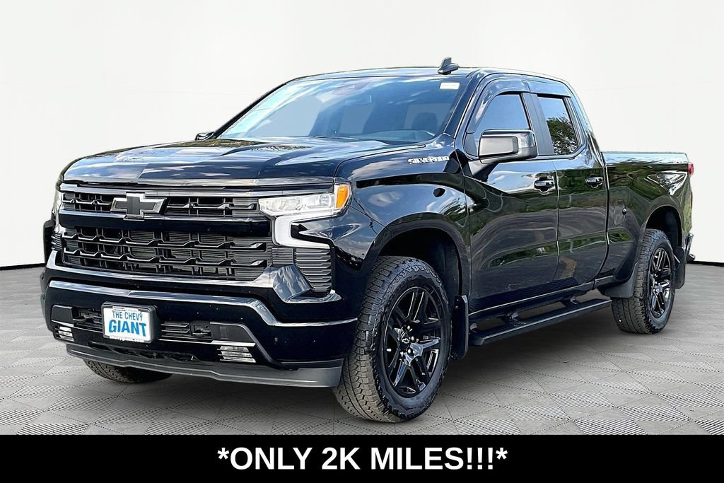Used 2024 Chevrolet Silverado 1500 RST w/ Max Trailering Package AWD/4WD image 1