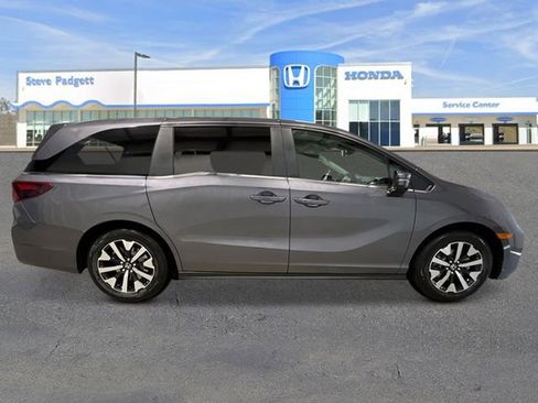 New 2026 Honda Odyssey EX-L image 7