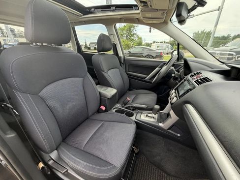 Used 2016 Subaru Forester 2.5i Premium w/ All-Weather Package AWD/4WD image 15