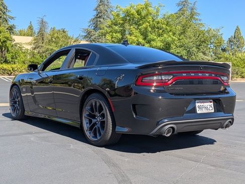 Used 2023 Dodge Charger Scat Pack w/ Harman/Kardon Audio Group RWD image 8