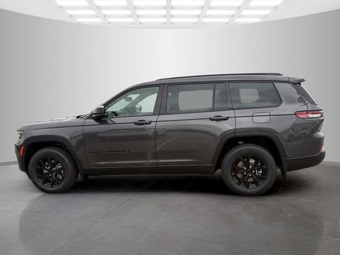 New 2025 Jeep Grand Cherokee L Altitude image 6