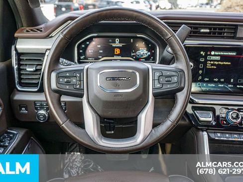 Used 2025 GMC Sierra 3500 Denali w/ Technology Package image 28