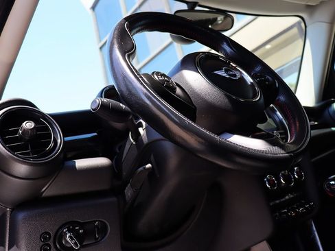 Used 2019 MINI Cooper S FWD image 40