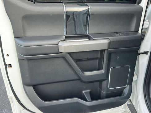 Used 2021 Ford F250 Platinum image 20