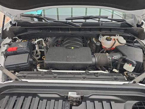 Used 2024 GMC Sierra 1500 SLE w/ Preferred Package image 21