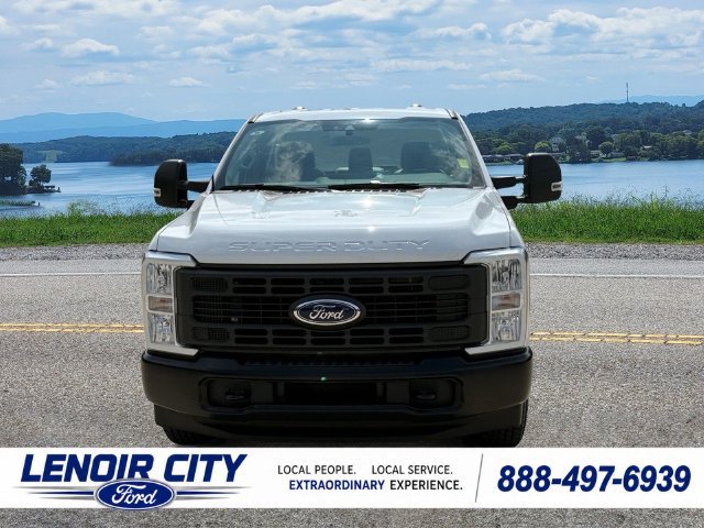 New 2025 Ford F250 XL RWD image 8