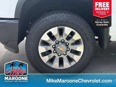 Used 2026 Chevrolet Silverado 2500 Custom w/ Custom Value Package