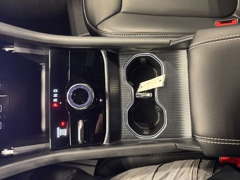 New 2025 Jeep Grand Cherokee Limited w/ Trailer Tow Package image 28