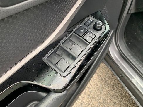 Used 2021 Toyota C-HR Nightshade image 22