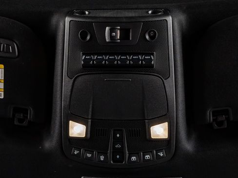 Used 2022 Ford F250 Platinum w/ FX4 Off-Road Package image 29