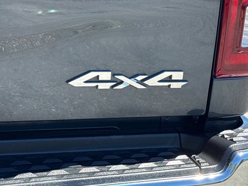 Used 2025 RAM 2500 Tradesman AWD/4WD image 27
