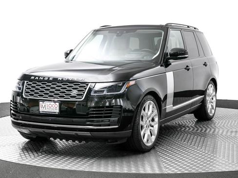Used 2020 Land Rover Range Rover HSE image 2