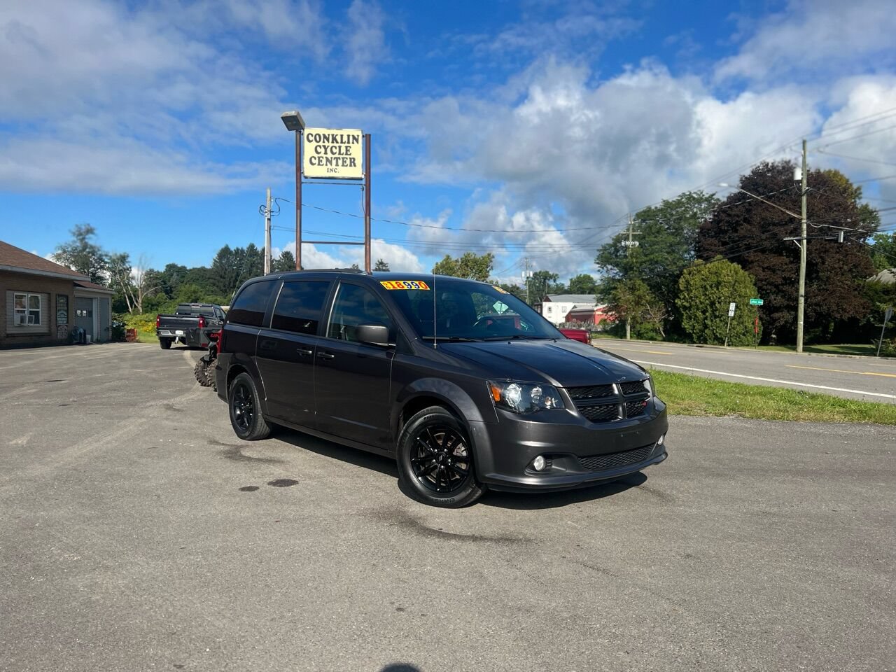 Used 2019 Dodge Grand Caravan GT FWD image 1