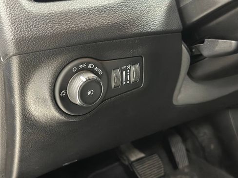 Used 2020 Jeep Compass Limited AWD/4WD image 15