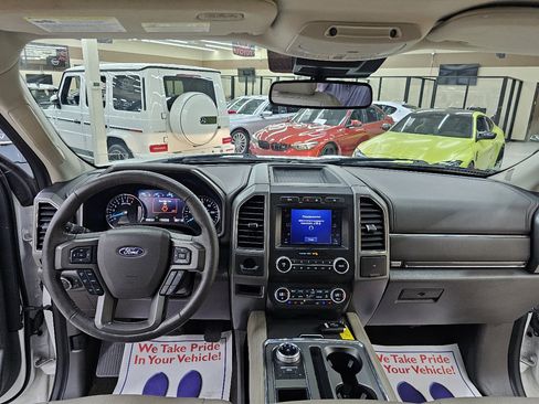 Used 2020 Ford Expedition XLT w/ Equipment Group 202A image 30