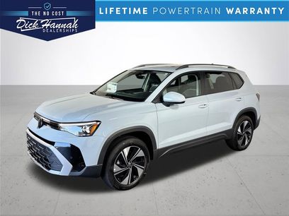 New 2025 Volkswagen Taos SE