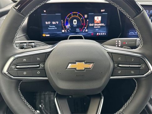 New 2026 Chevrolet Traverse LT image 32