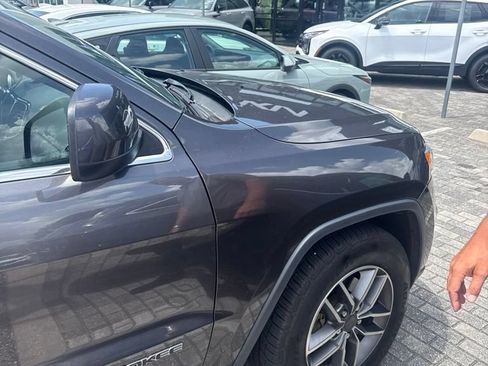 Used 2020 Jeep Grand Cherokee Laredo w/ Security & Convenience Group RWD image 8