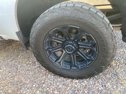 Used 2021 Chevrolet Silverado 1500 RST image 5