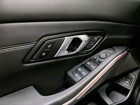 Used 2024 BMW M340i xDrive AWD/4WD image 35
