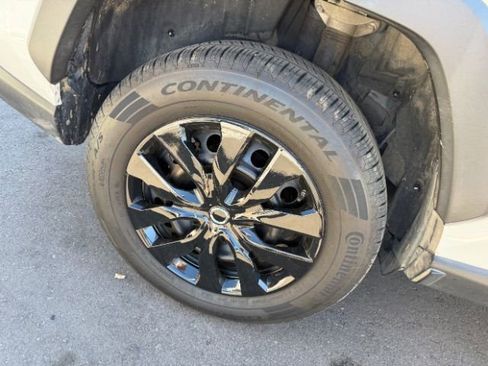 Used 2020 Toyota RAV4 LE w/ All Weather Liner Package image 33